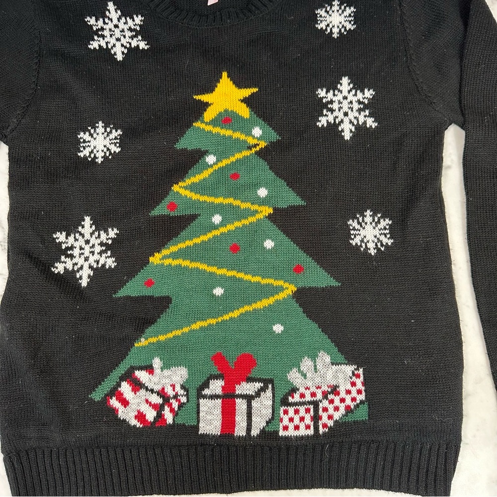 LOVE BY DESIGN Sweater Light Up Christmas Tree Black Green size Large - Picture 4 of 13